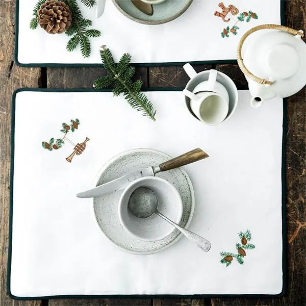 Langkilde & Søn - Julduk med trumpet - 38 x 50 cm.